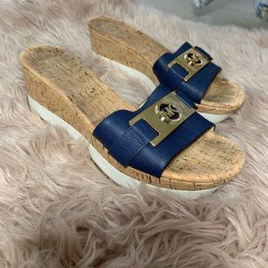 MICHAEL KORS SANDALS WORN TWICE CLEAN